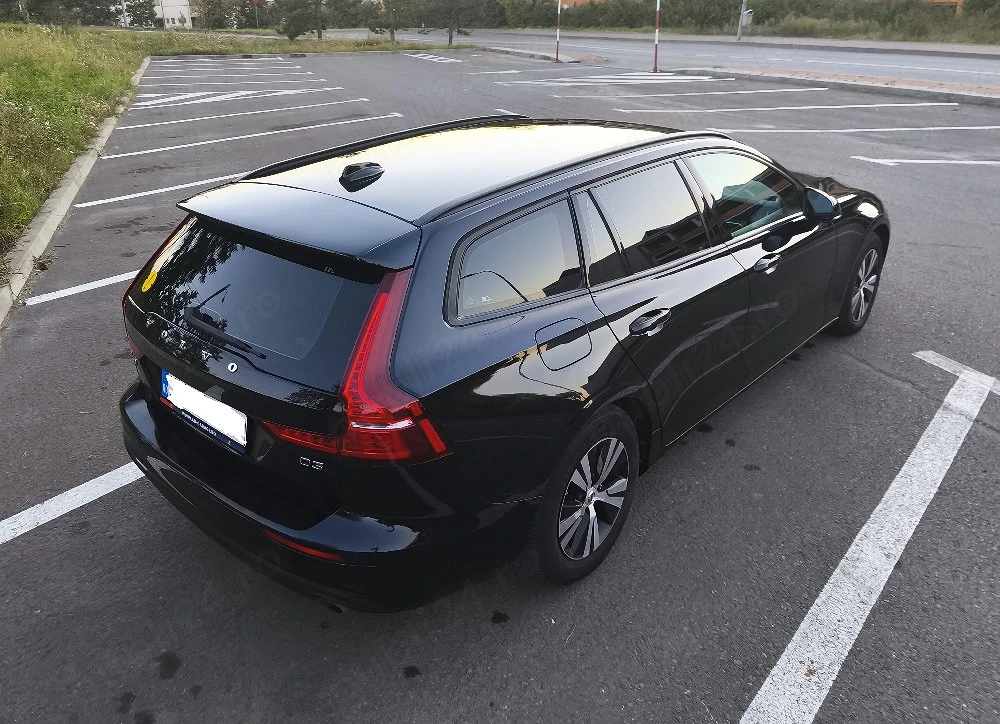 Volvo V60 D3 2019 cutie manuală 