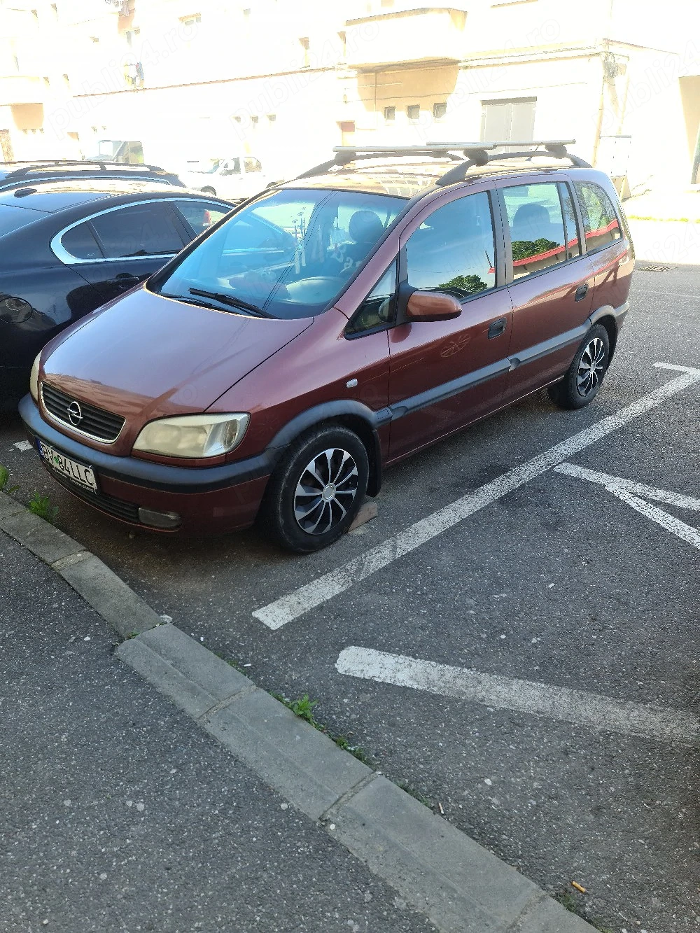 Vând Opel Zafira 1.8 benzină,2004
