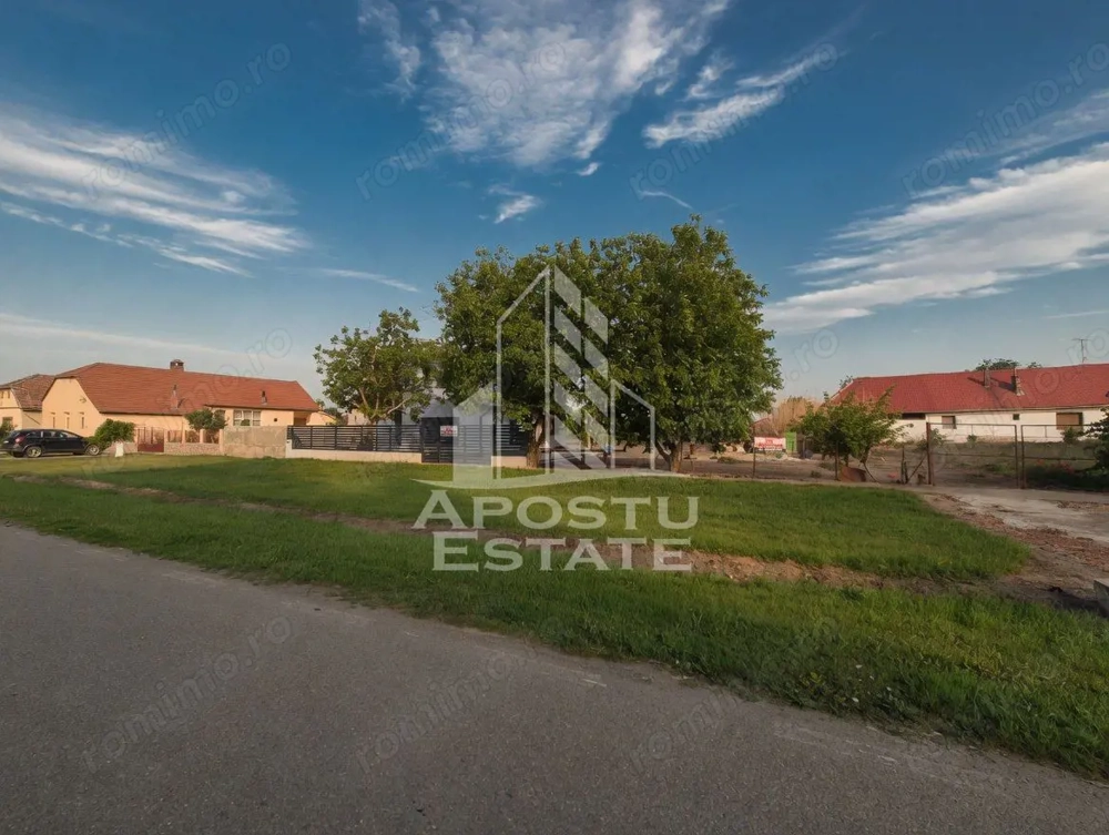 Casă de vânzare în Iecea Mică, de finalizat după propriul gust