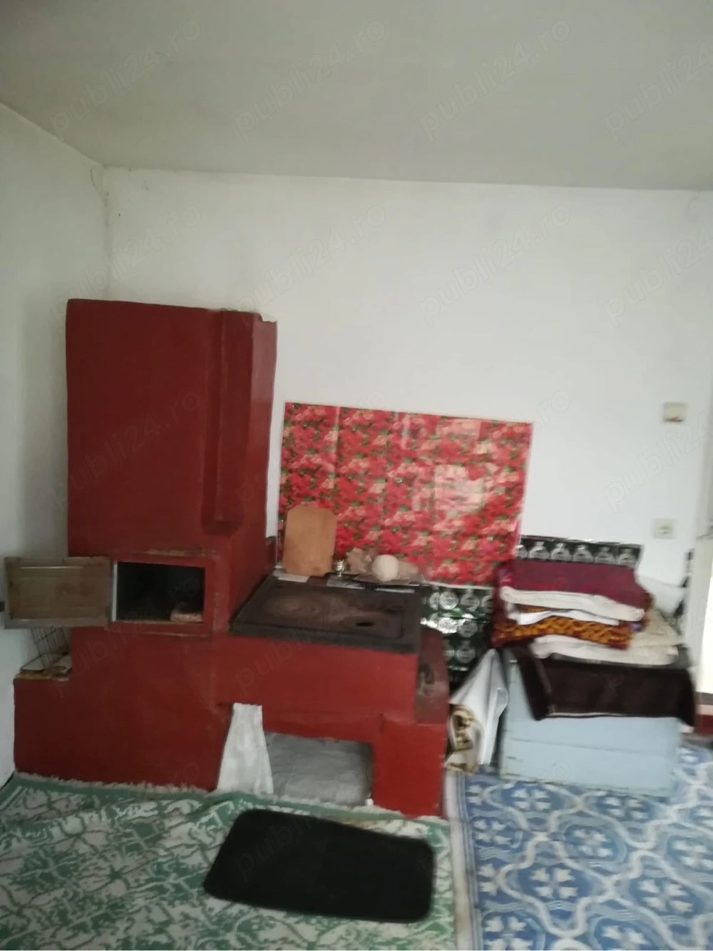 Vând proprietate în Soveja   ideală pentru locuit sau investiție!