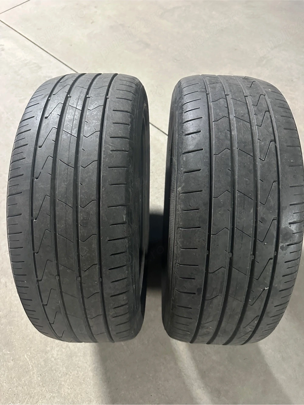 2 anvelope vara Hankook 205/55 R16 – stare buna
