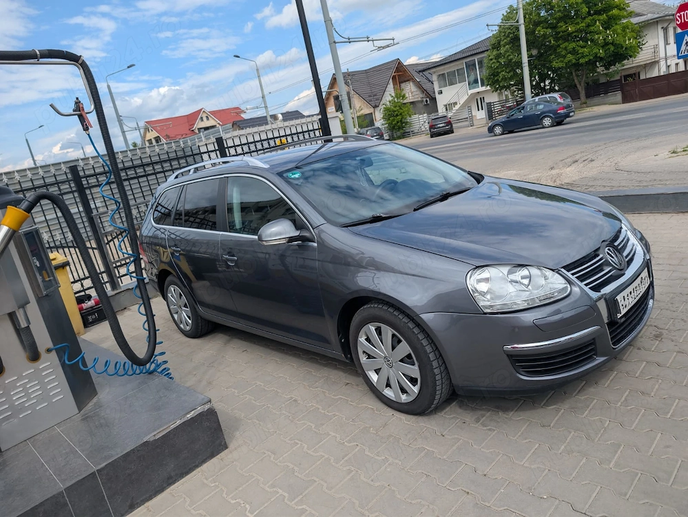 VW Golf 5 Break Full Automata 2009 in stare excelentă 