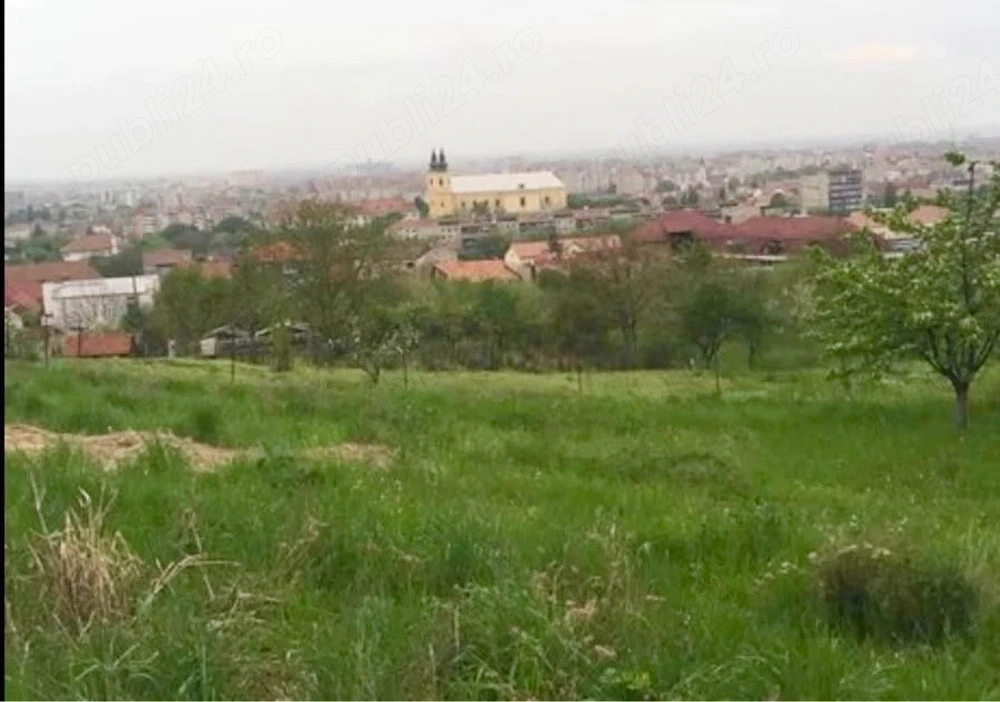 Teren intravilan- zona exclusivista 