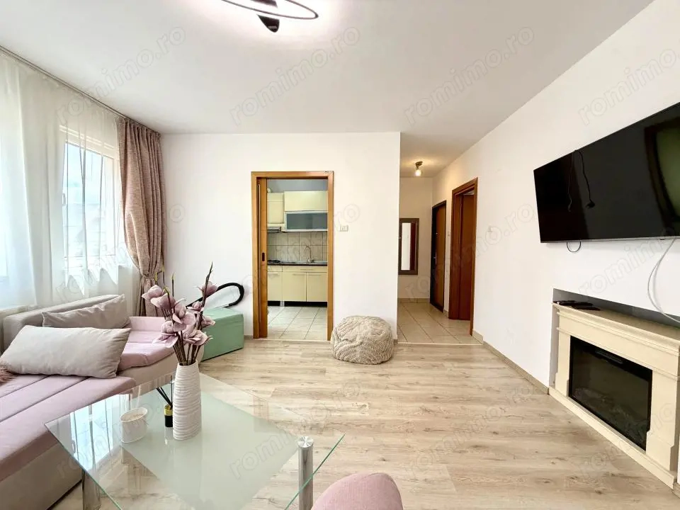 Apartament 3 camere, 67 mp utili - British International School