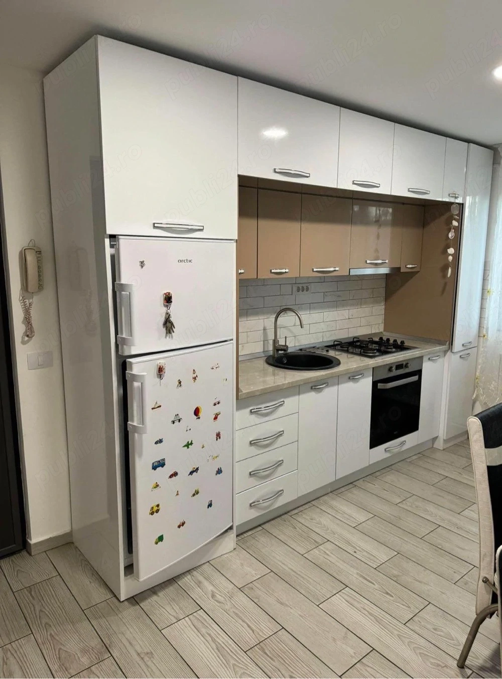 Inchiriere apartament 2 camere, decomandat, ultracentral , Slatina