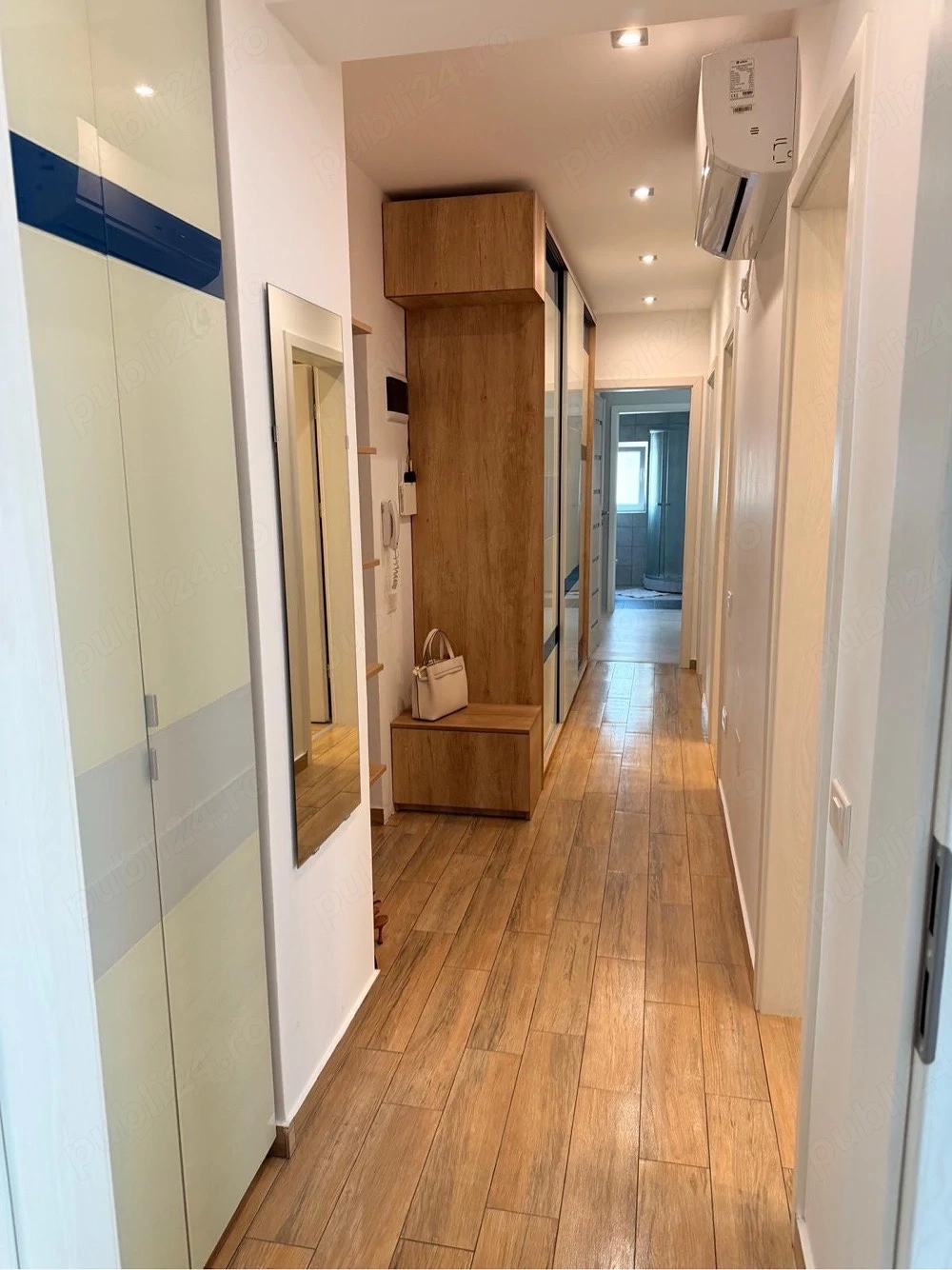 inchiriez apartament 3 camere Aparatorii Patriei