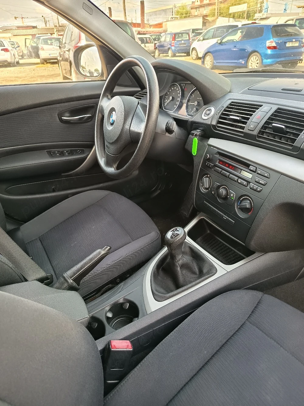 vand bmw seria 1 e87 2009