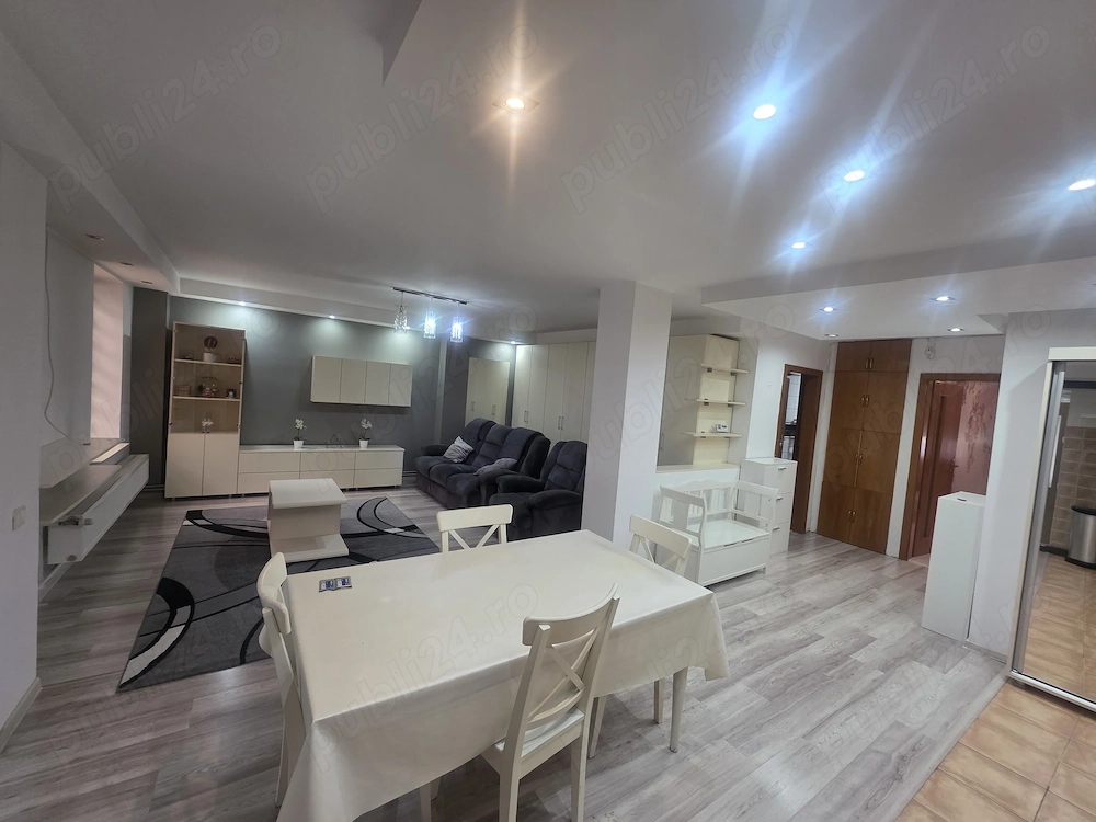 Vand apartament 3 camere amenajat modern 