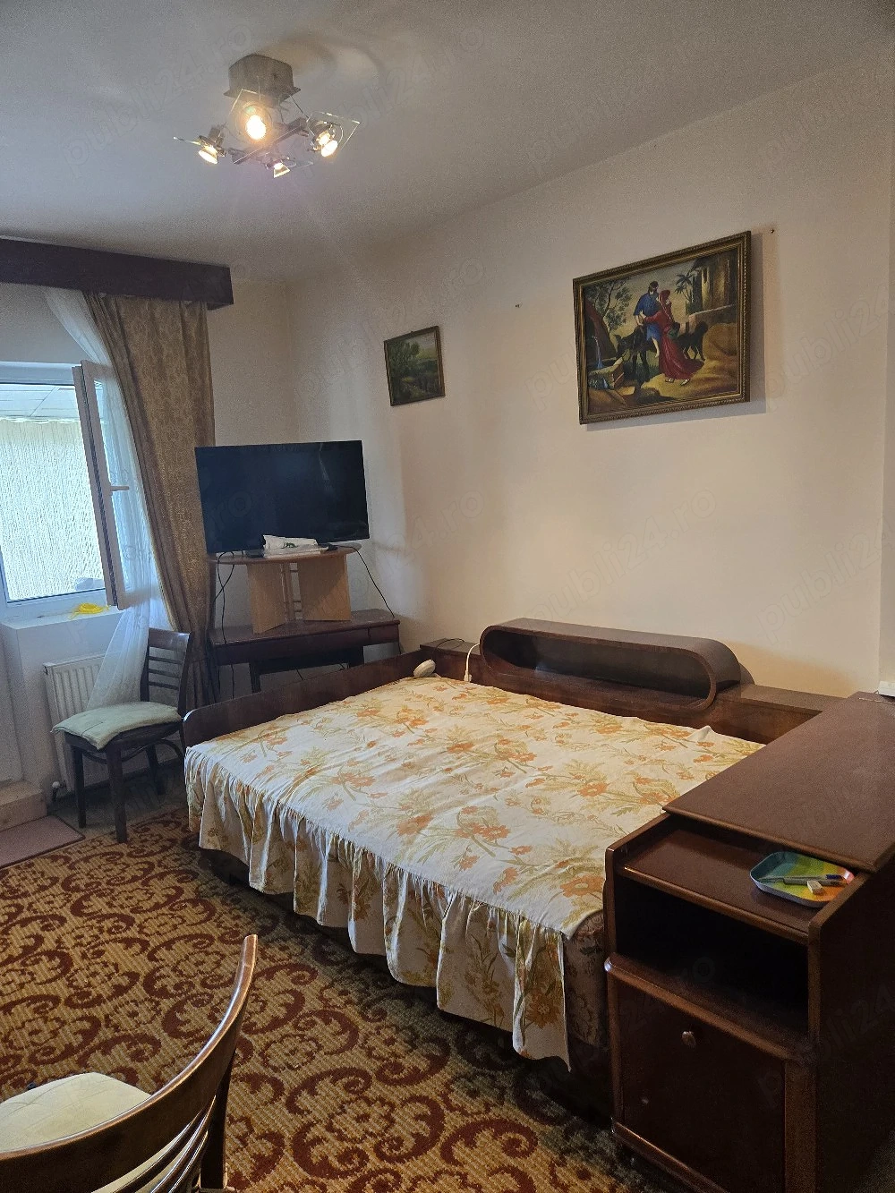 închiriez apart. 2 camere decomandate
