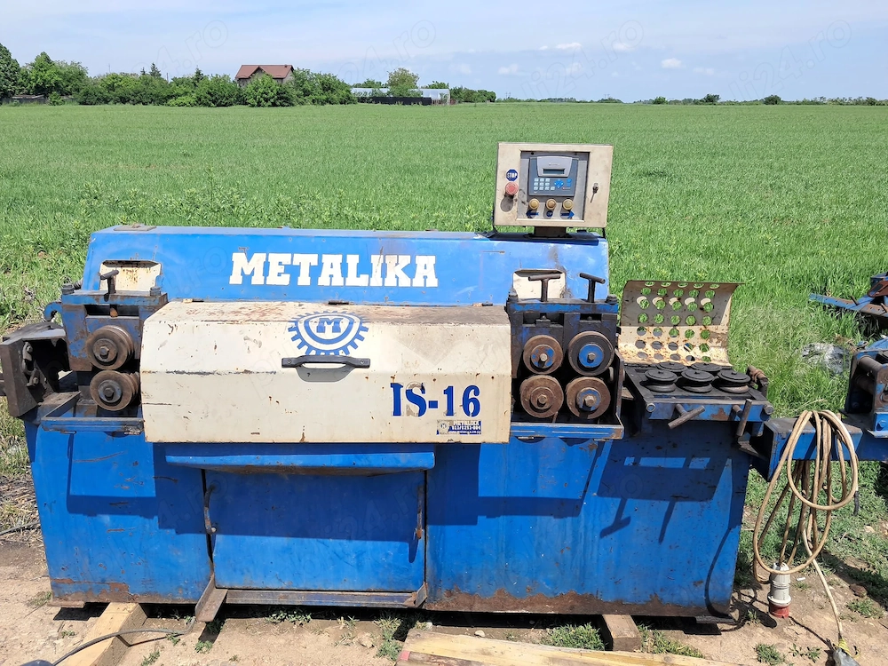Mașină Automată Îndreptat și Tăiat Fier Beton Metalika IS-16 