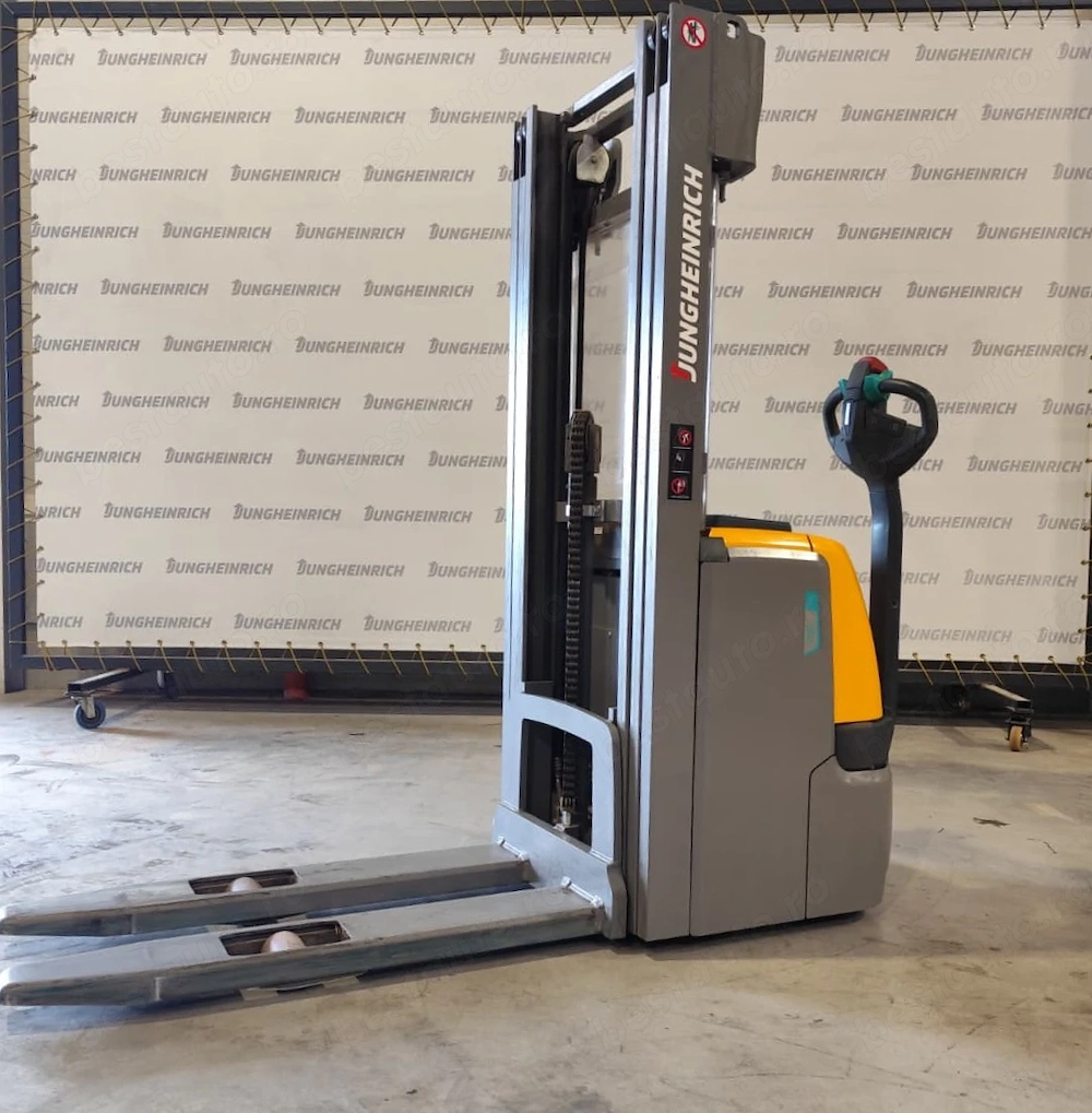 Transpalet electric cu catarg Jungheinrich EJC 112 Li-ion, capacitate 1200 kg