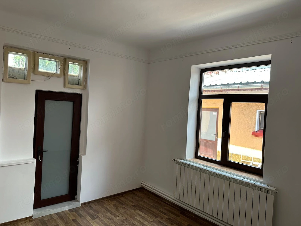  Casa 5 camere zona Rahova ,Cazare salariatii!!