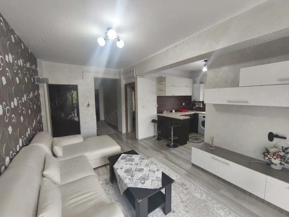 Apartament de inchiriat 2 camere, etaj 1, zona ultracentrala, Radauti