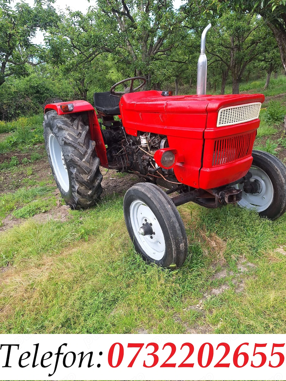Tractor Universal 445, cutie de viteze cu 2 manete, servo direcție pe Danfus