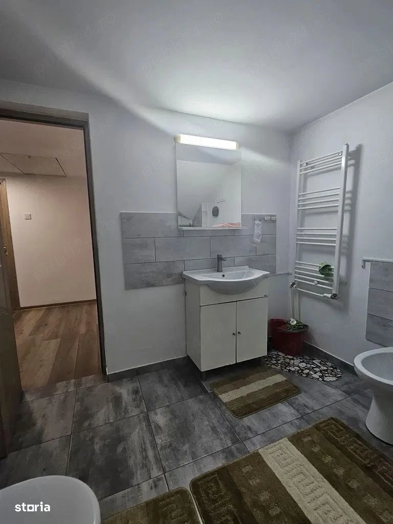 Apartament 3 camere premium   în casă, intrare separată, centrală proprie