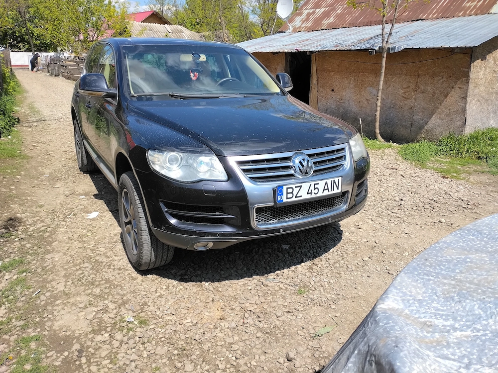 Vând Touareg 3.0d 