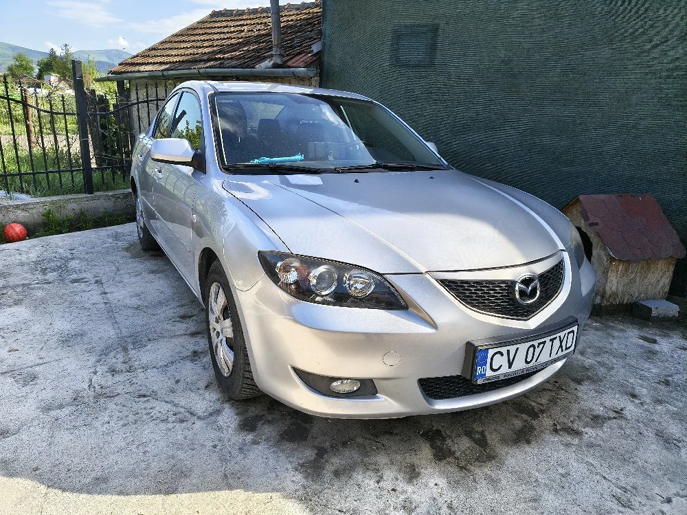 vand mazda 3 consum mic, cu gpl pus de 3 ani