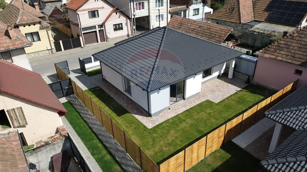 Casă de vanzare noua construita in 2025