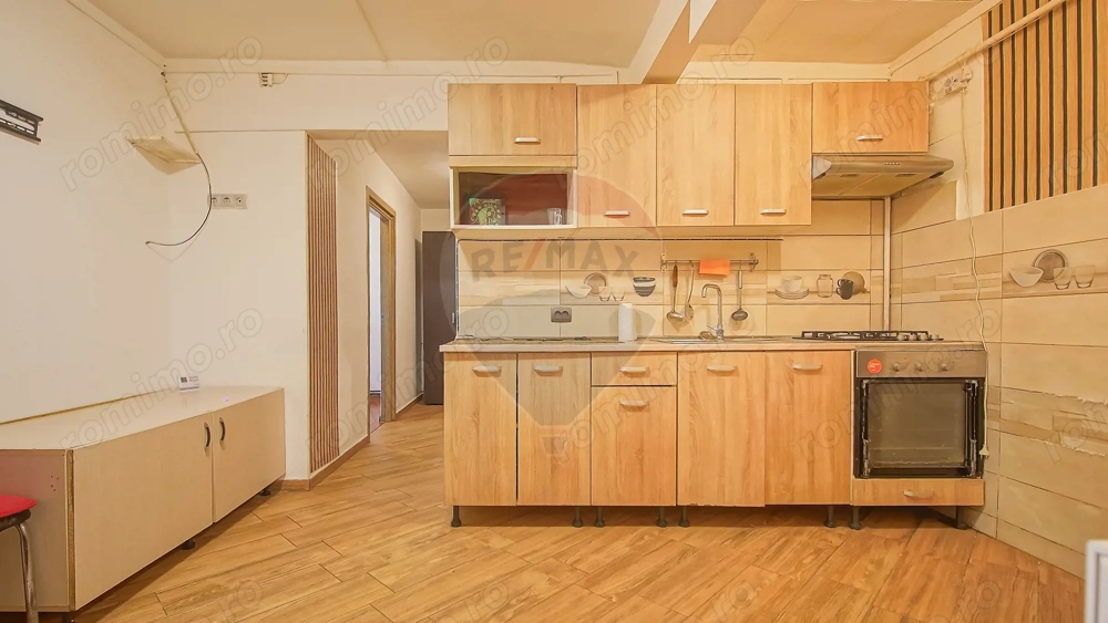 Apartament 2 camere, 40 mp, zonă centrală ISR Râșnov