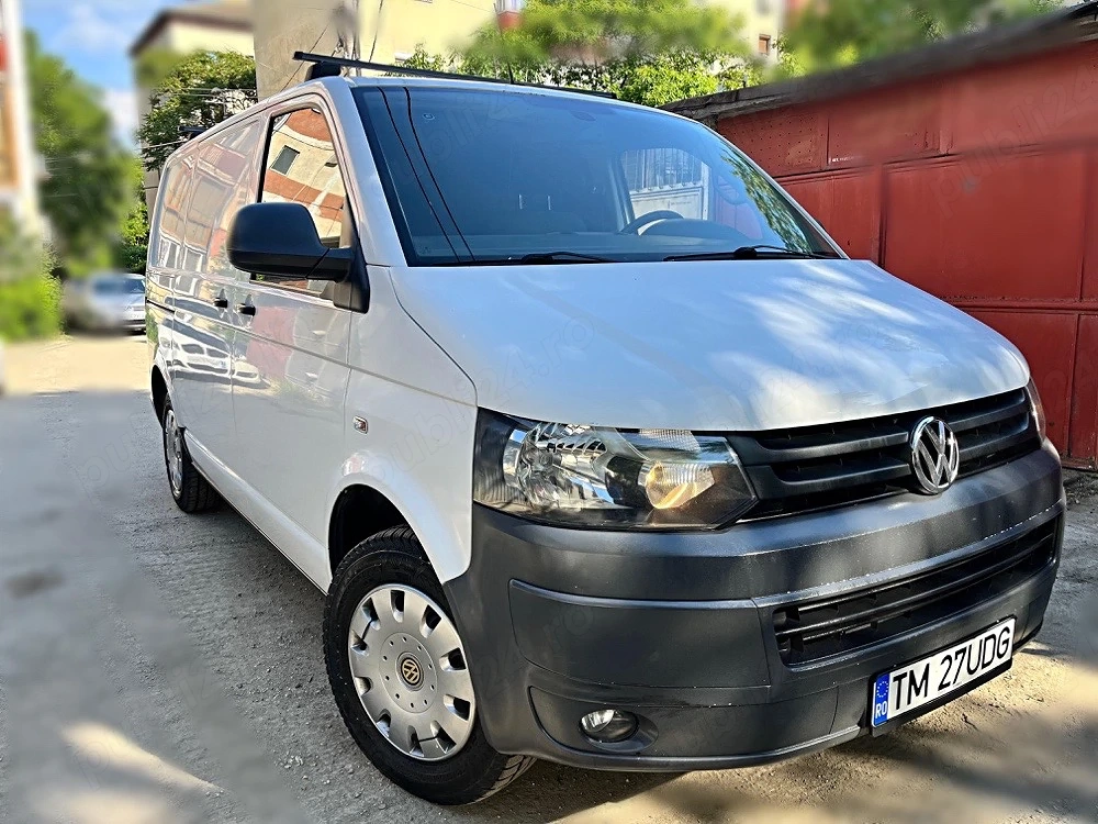 VW Transporter T5 2.0 Automat 2013 Full Proprietar