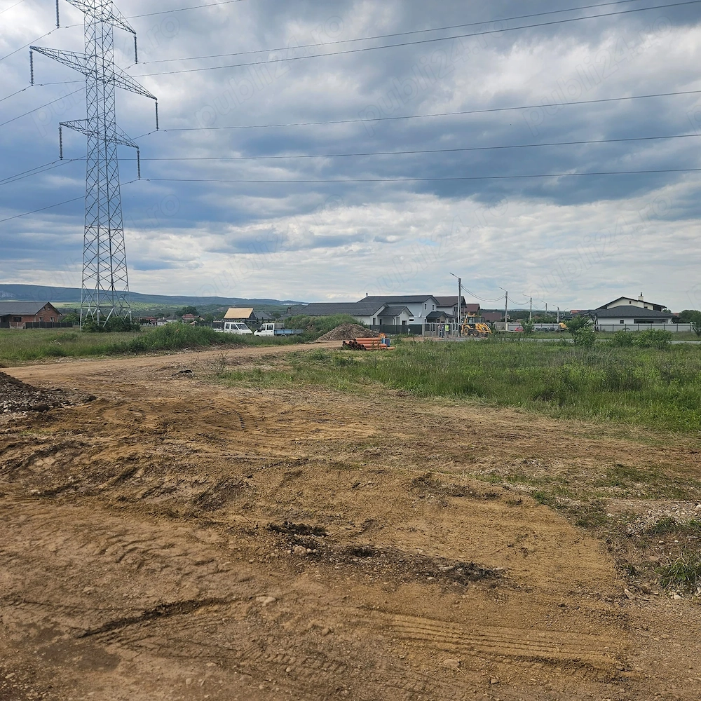 Vând teren intravilan   loc de casă, Strada Câmpului, Comuna Mihai Viteazu, jud. Cluj