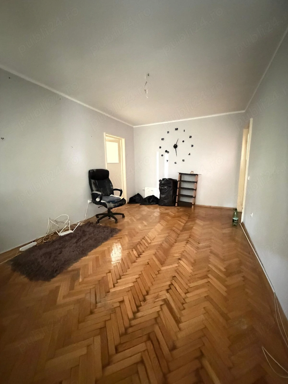 Inchiriere apt 2 camere in Galati, ultracentral, etaj 2, nemobilat