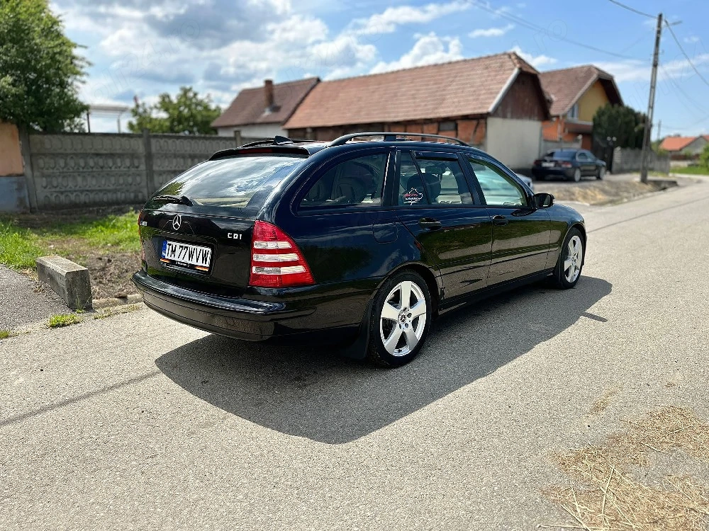 Mercedes Benz C200 CDI  Facelift Euro 4 excelent .