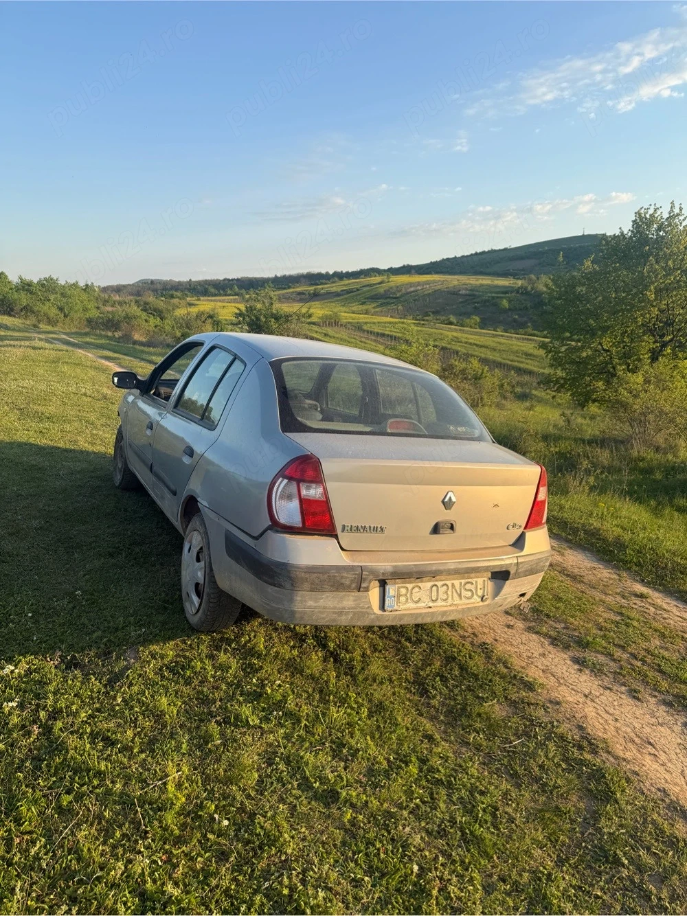 Renault clio 2004 1.4 benzina, Ford Fiesta 1.25 benzina pentru dezmembrat 