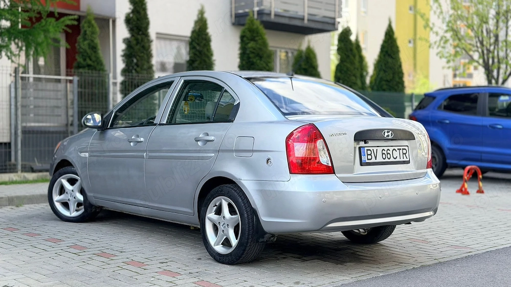 hyundai accent 2009