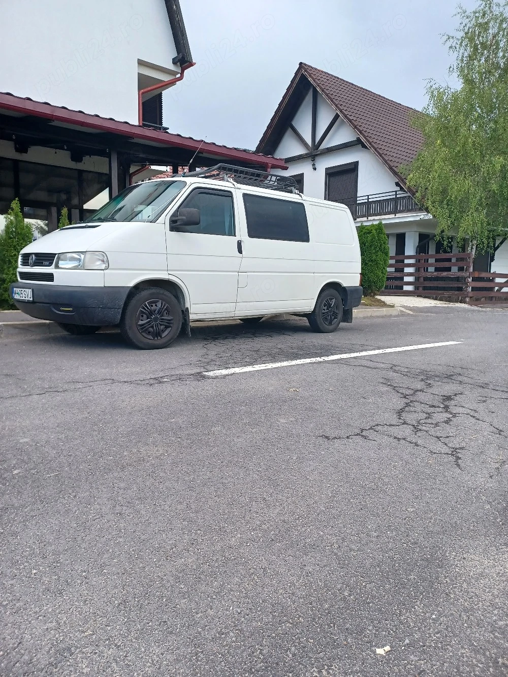 Vând vwt4 