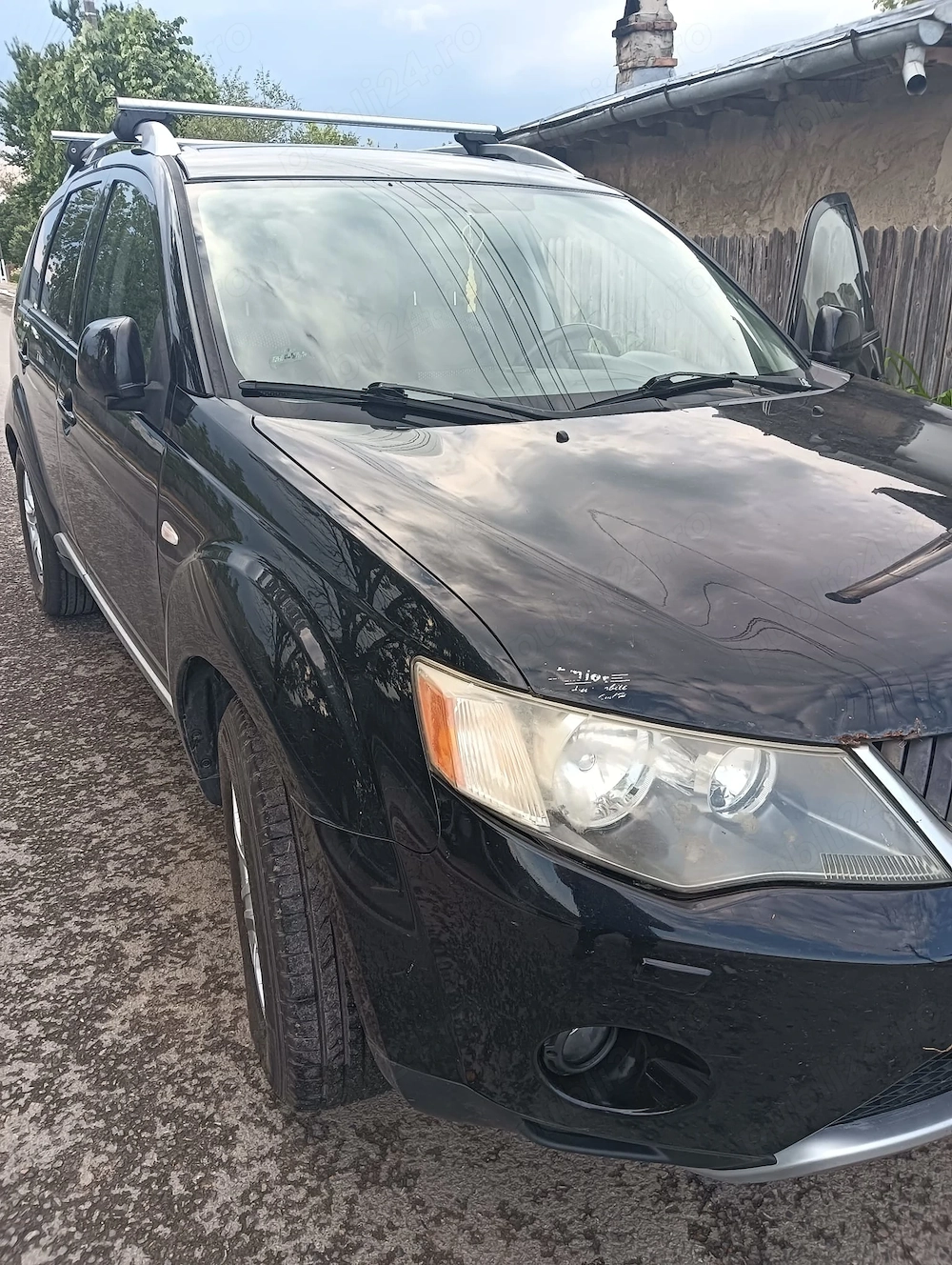 Mitsubishi outlander 
