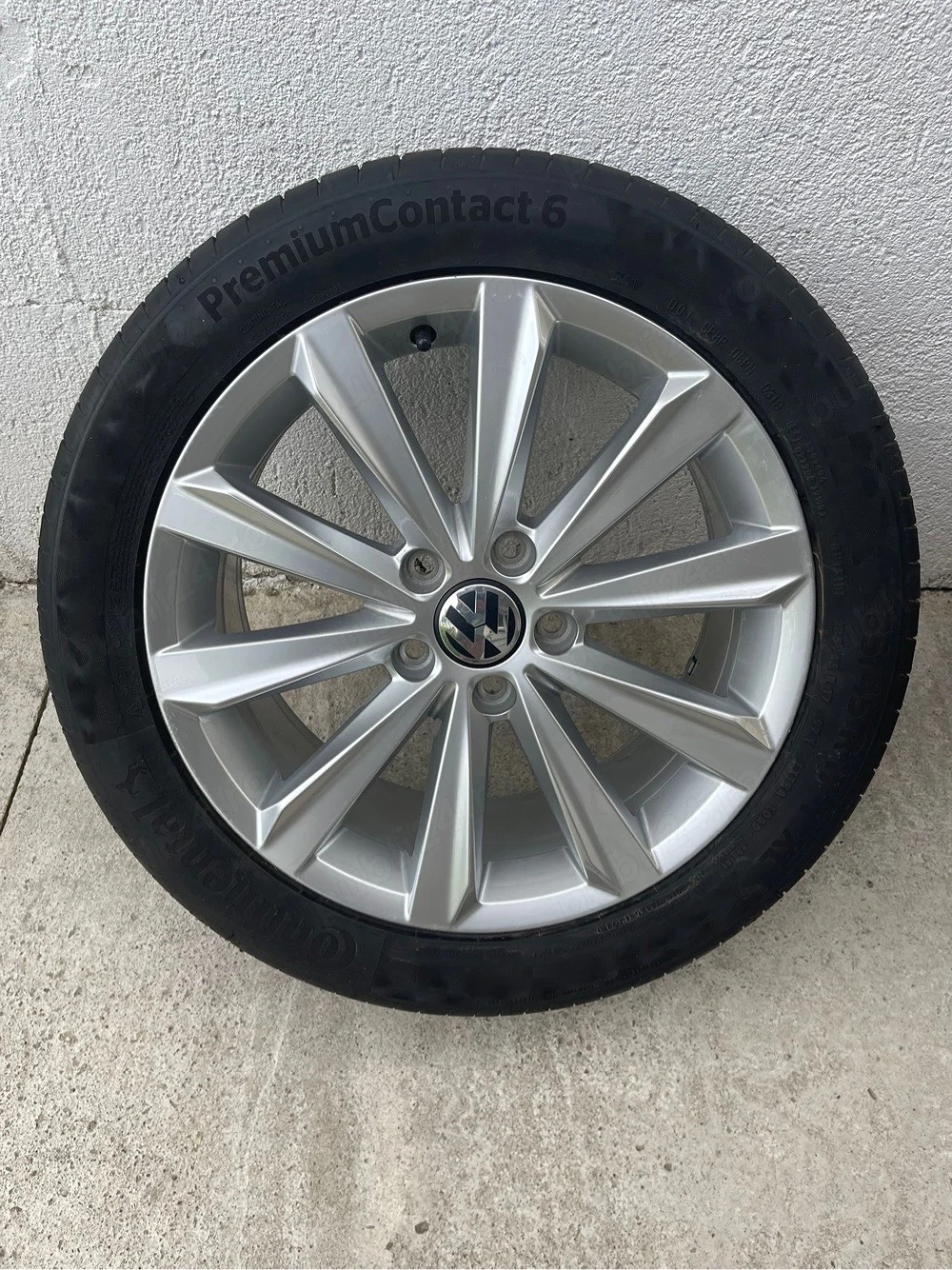 Roata rezerva Passat B7 235/45r17Continental PremiumContact 6