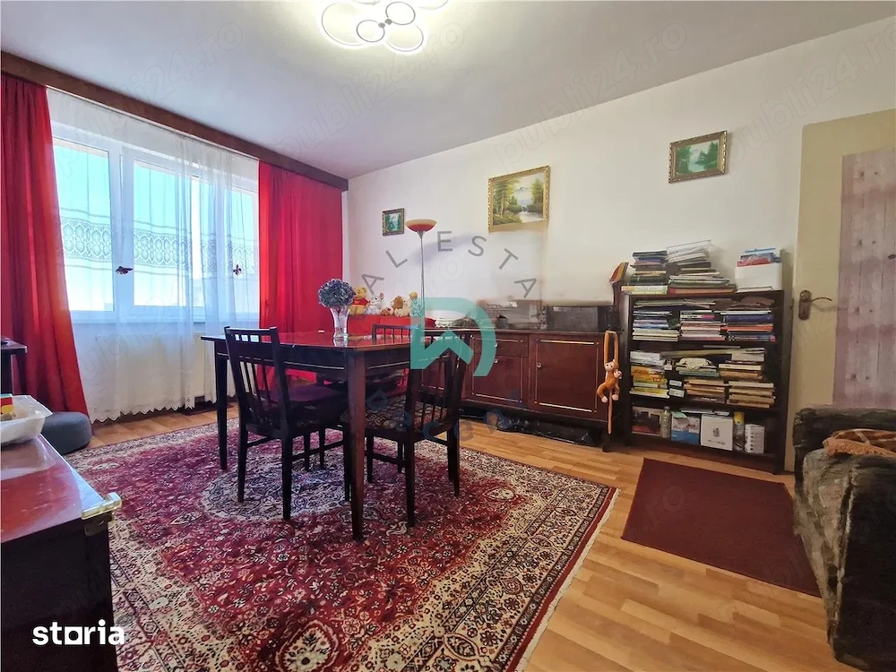Apartament 3 camere etaj intermediar, ct, boxa pe etaj, beci, bloc izolat, orientare est, vest
