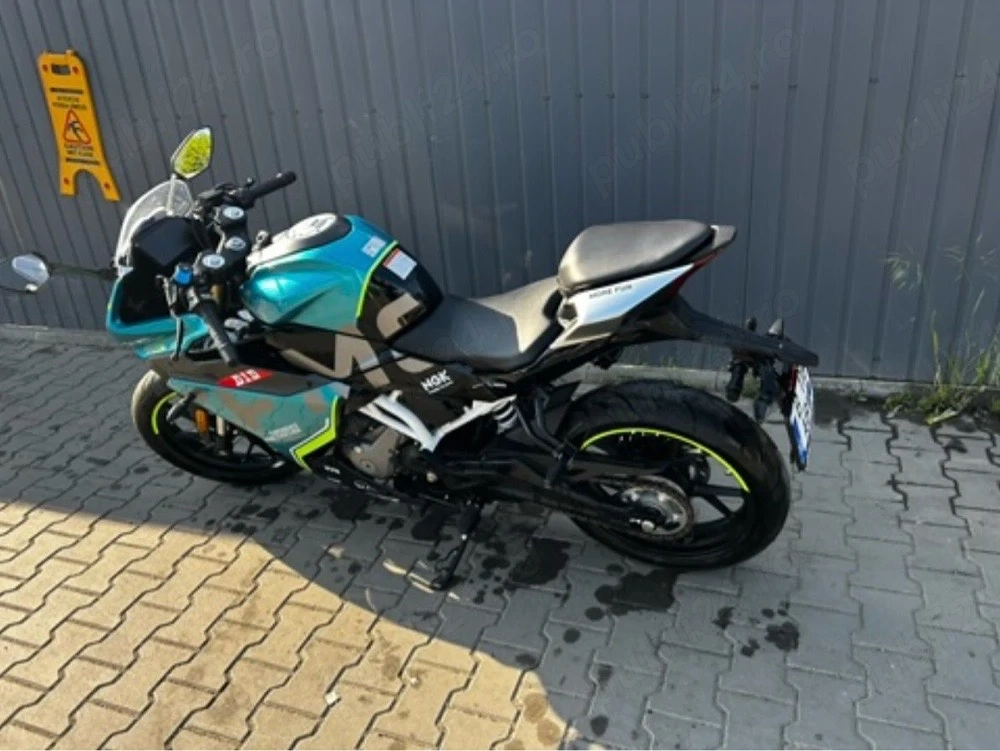 Cf moto 300SR