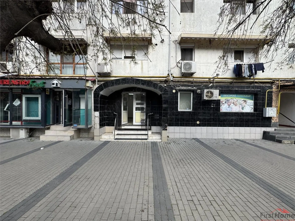 Spatiu Comercial Piata Moldovei Focsani - Fosta FARMACIE