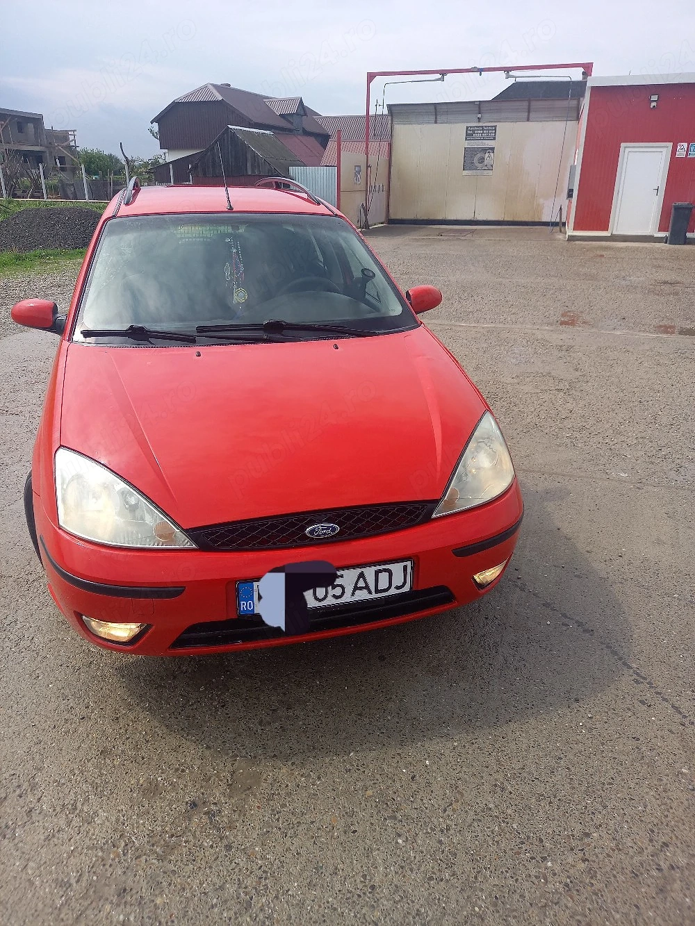 Vînd ford focus 