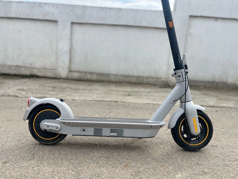  vand Ninebot G30 LE 