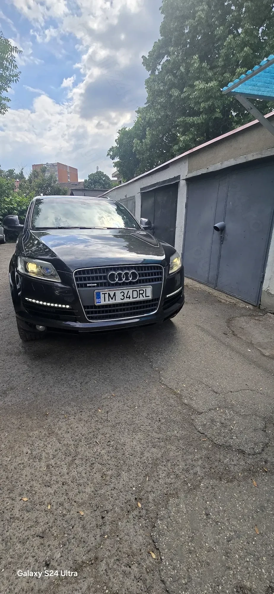  Vând Audi Q 7 
