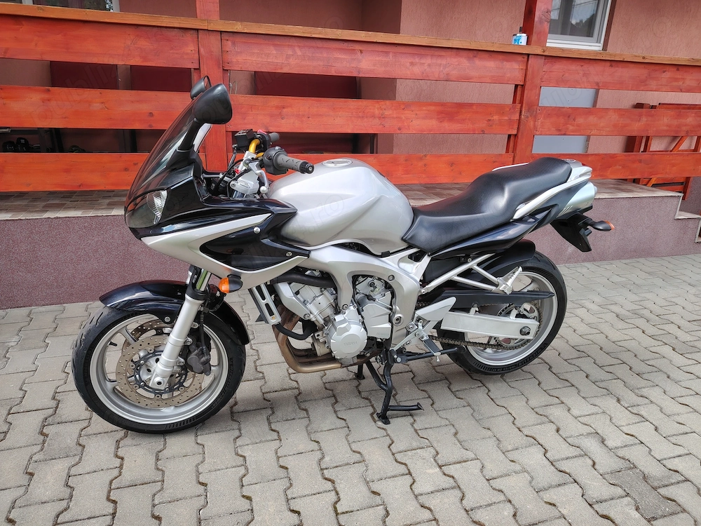 Yamaha Fz6s ,2004,stare superba.