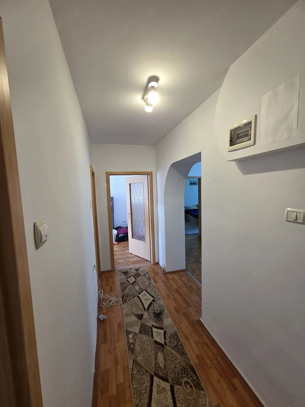 De vânzare apartament 3 camere zona Lunca, Reșița
