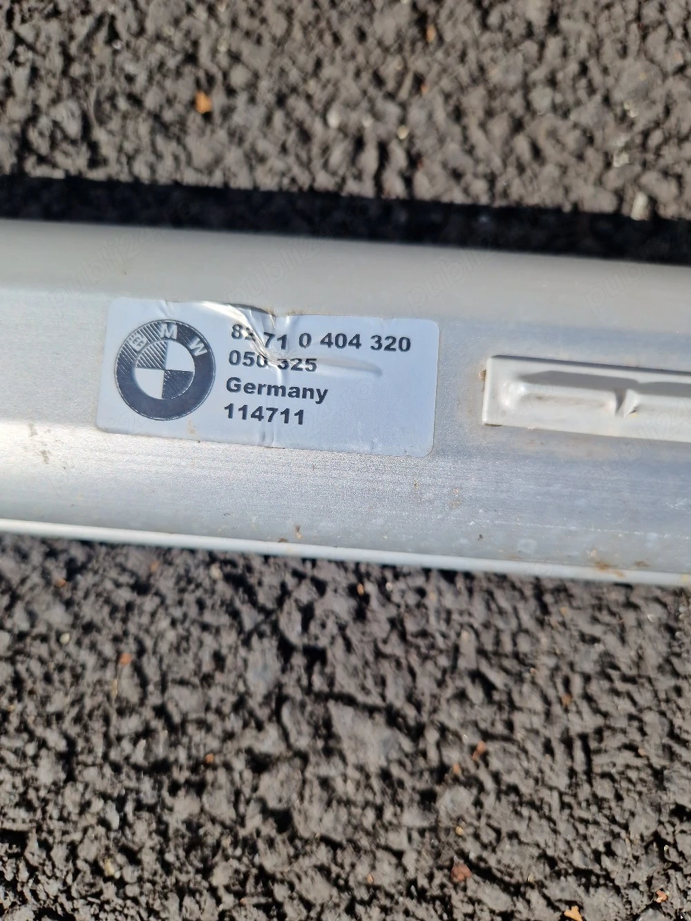 cutie plafon BMW originala.