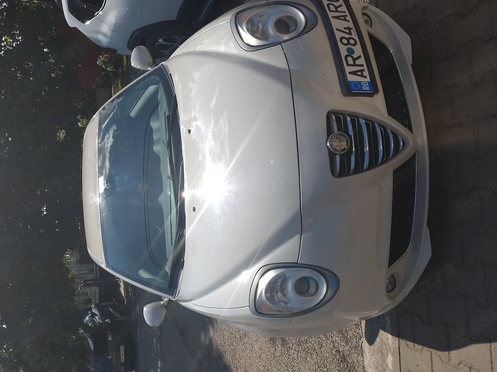 Vând alfa Romeo mito 