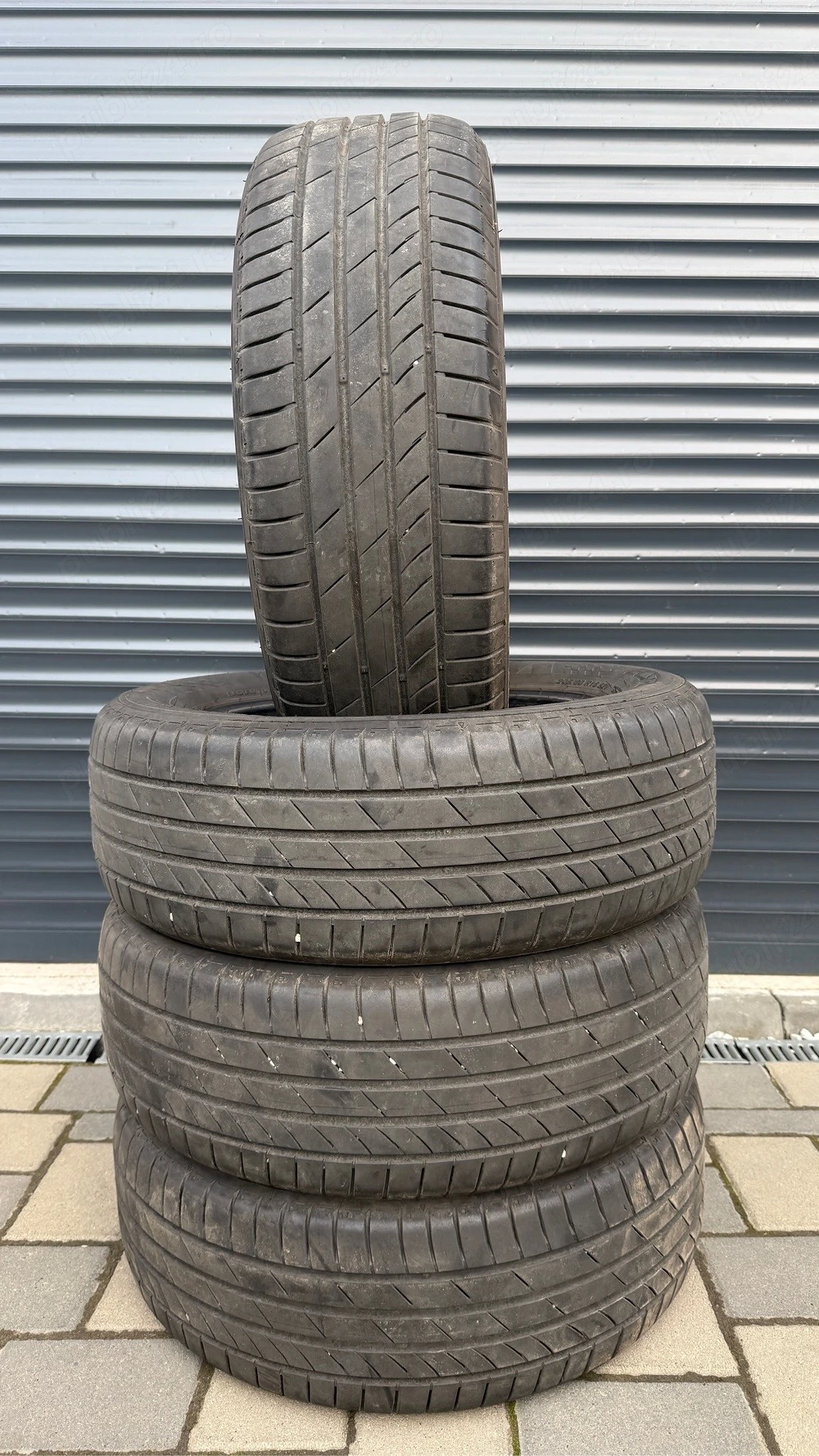 Set anvelope vara 205 60 16 Kumho