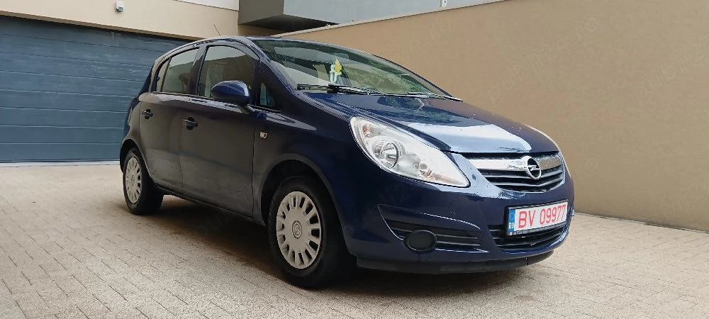 Opel corsa D 12 benzina 