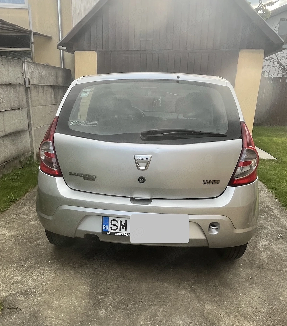 Dacia Sandero 1,4 - 2009 - 7700 lei negociabil 