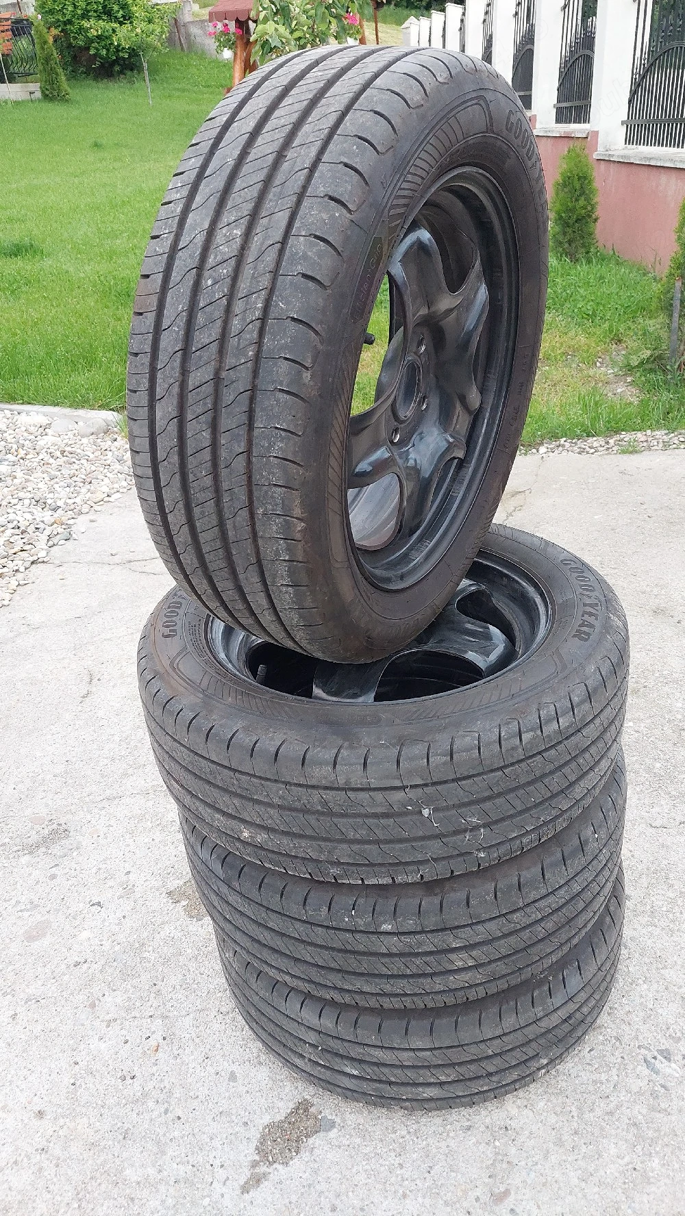 Roti vara goodyear 205/55R16 dot 2024