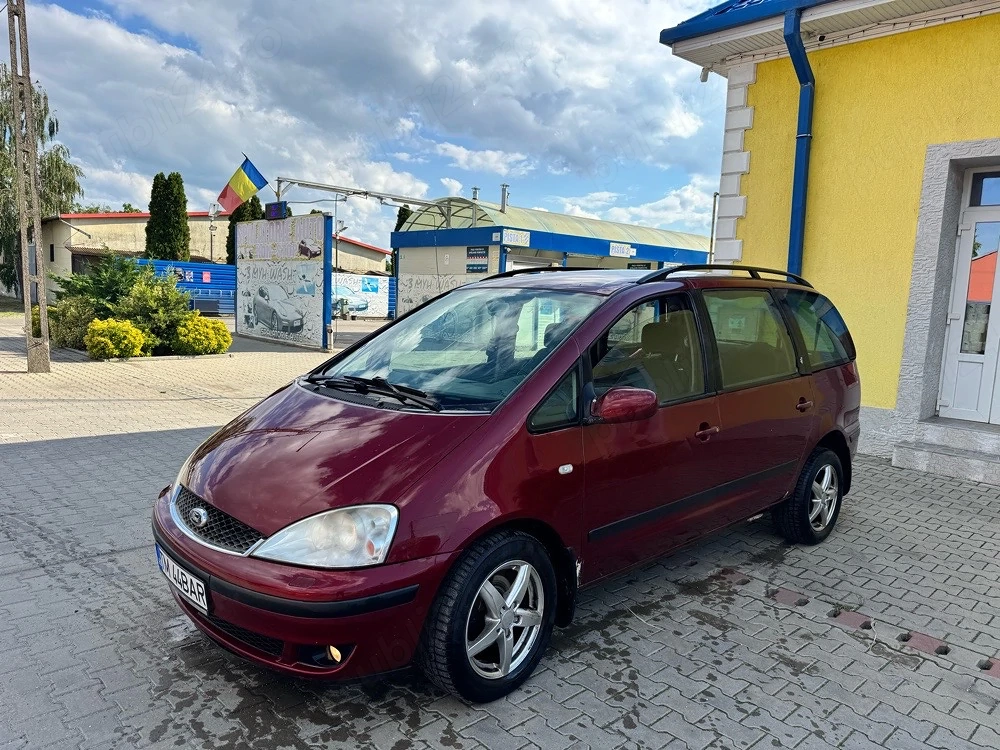 ford 7 locuri