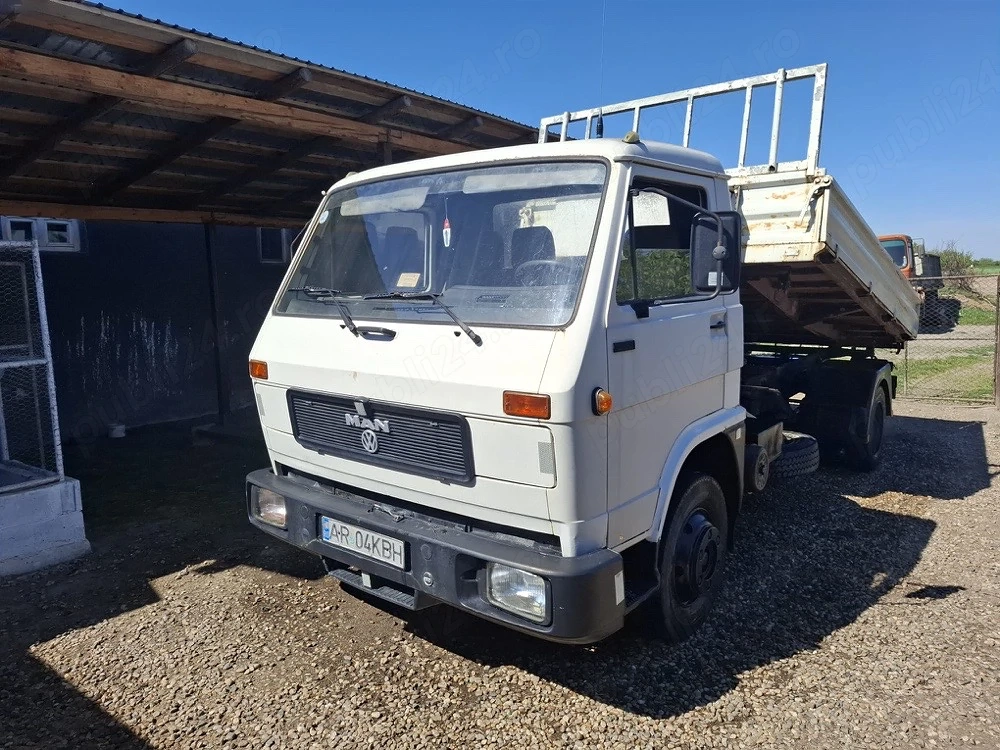 Camion MAN 8100 basculabil an 1990