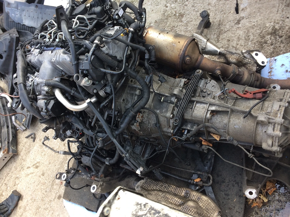 Cutie viteze Audi A4 B8 2.0 diesel caga caha cagc cagb cu startstop cod LLQ