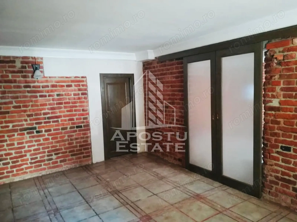 Spatiu comercial central-49mp-Ideal birouri,fast-food,Cabinet